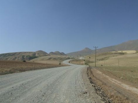 nemrut_volcano_by_bicycle_1.jpg